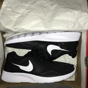 Black Nike Kaishi Runs
